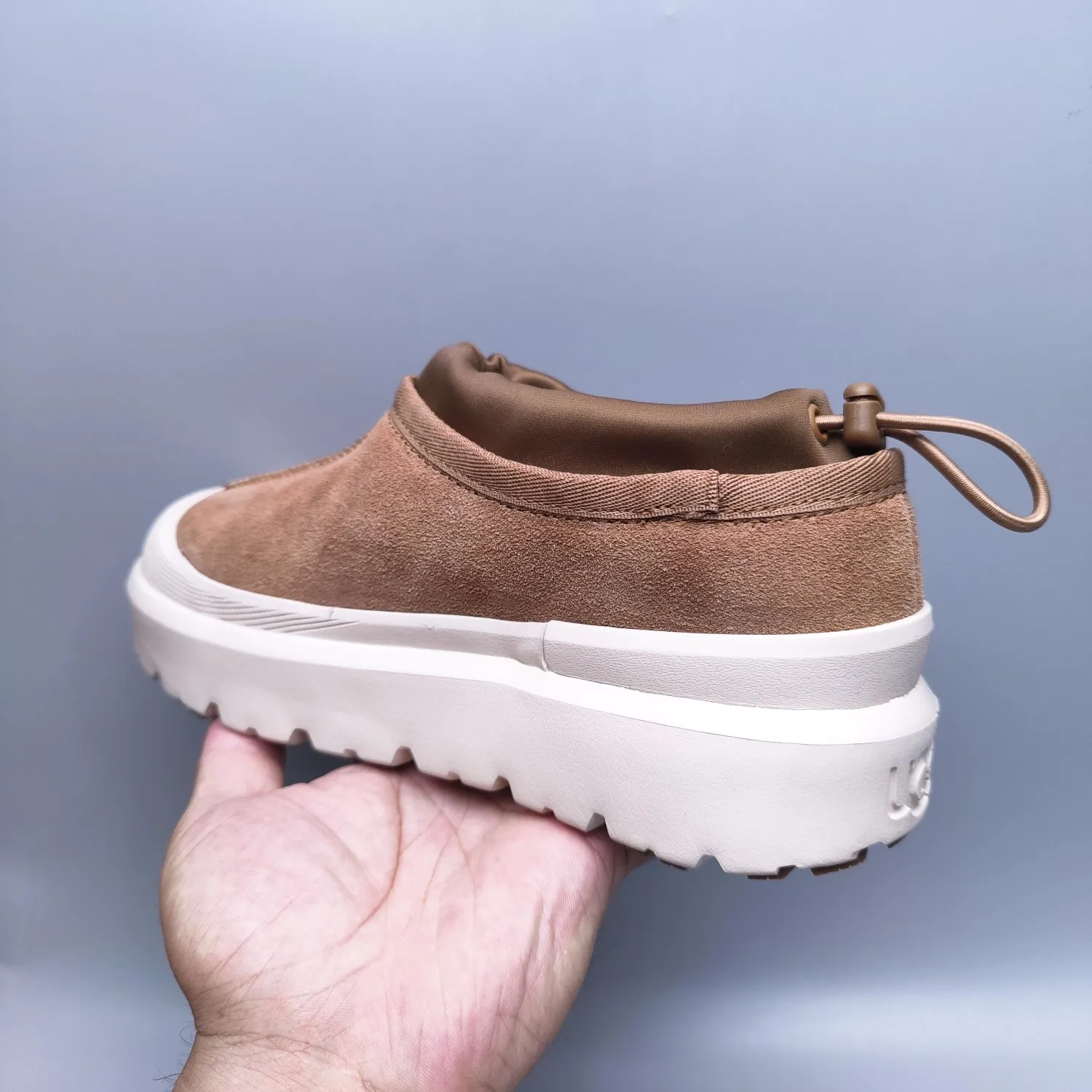 💰520 UGG sheepskin all-in-one snow boots 4096 slip-on casual trendy Wang Yibo men's and women's shoes Color: white red black blue yellow light gray dark gray green Matching sizes: 35-45